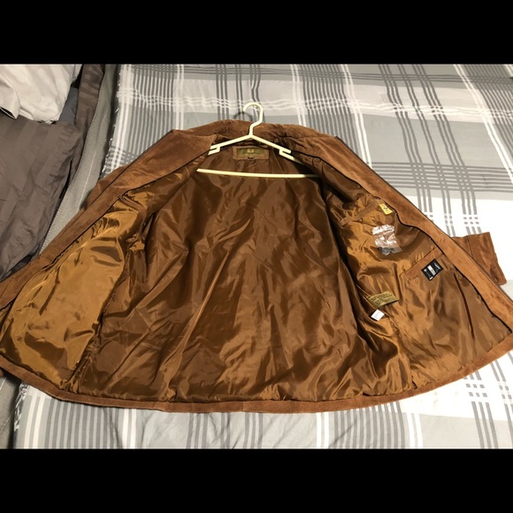 SOLD!! Boston Harbour Outdoorwear L suede camel colored zip coat! pockets lined - Picture 13 of 13